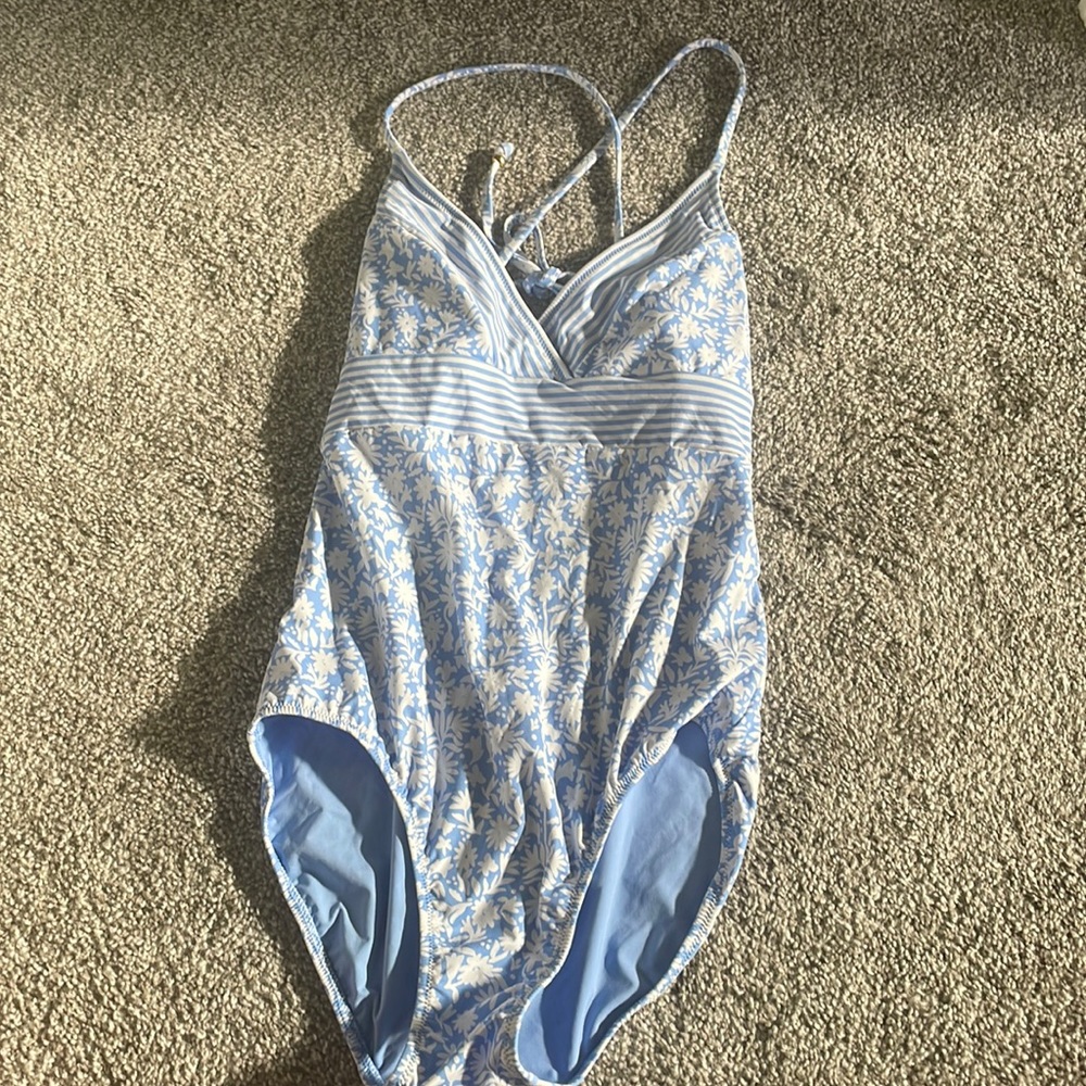 Vineyard vines swimsuit